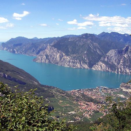 Апартаменти Casa Di Nin Torbole Sul Garda Екстер'єр фото